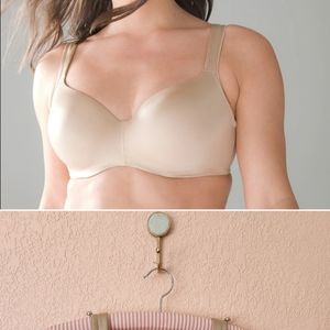 Soma Stunning Support Smooth Balconette Bra 44DD